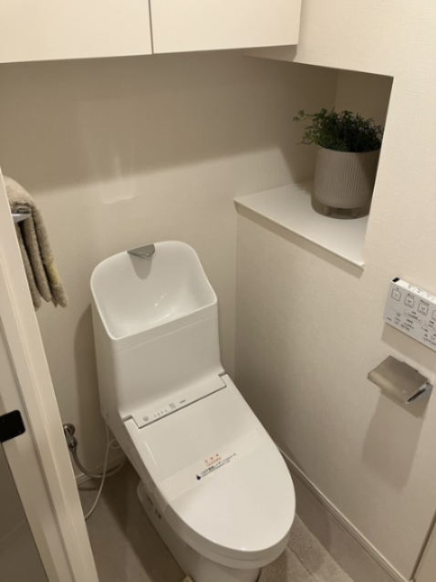 トイレ　別部屋参考写真