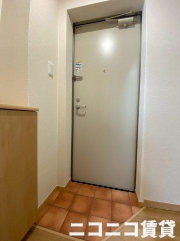 玄関　別号室イメージの為、現状を優先致します。
