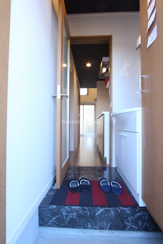 玄関　他部屋