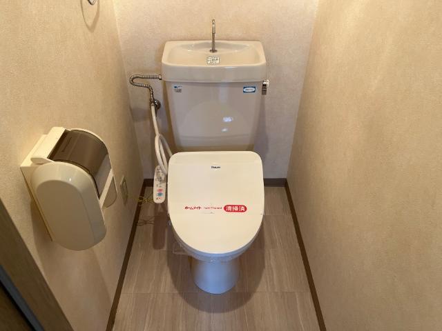 トイレ　シャワー付トイレ