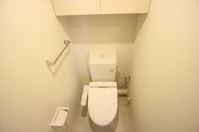 トイレ　ウォシュレット付きのトイレです♪