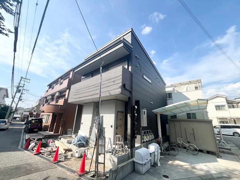 AXISIA尼崎の外観写真