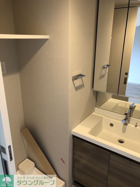 洗面設備　※写真は同タイプ住戸です。