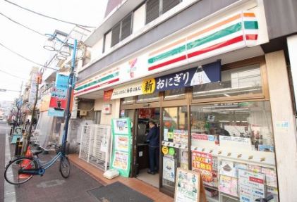 コンビニ　セブン－イレブン大田区多摩川１丁目店（コンビニ）まで126m