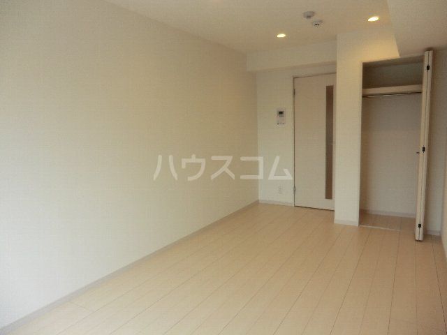 リブリ・小門の内装写真