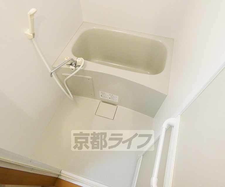 京阪本線 藤森駅 徒歩8分 4階建 築13年の風呂写真