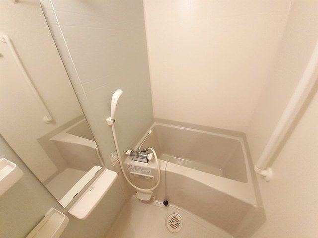 ウェステン ドルフIの風呂写真