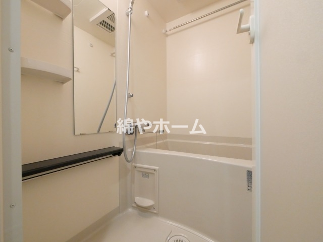 バス・シャワールーム　お風呂です