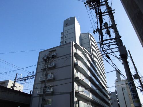 ＪＲ山陽本線 明石駅 徒歩3分 13階建 築29年の外観写真