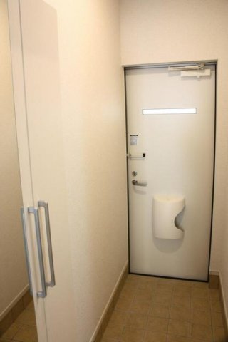 玄関　落ち着いた玄関です