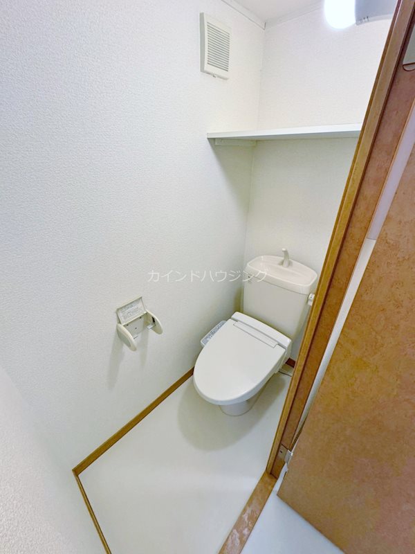 トイレ　ウォシュレット付トイレ