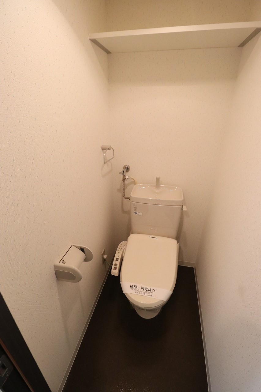 地下鉄東豊線 月寒中央駅 徒歩1分 5階建 築16年のトイレ写真
