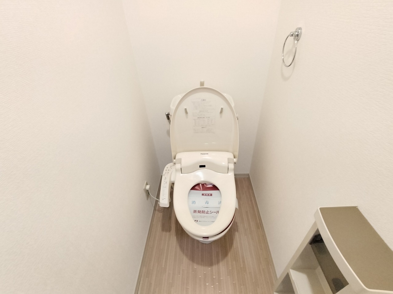 ＪＲ仙山線 国見駅 徒歩8分 2階建 築26年のトイレ写真