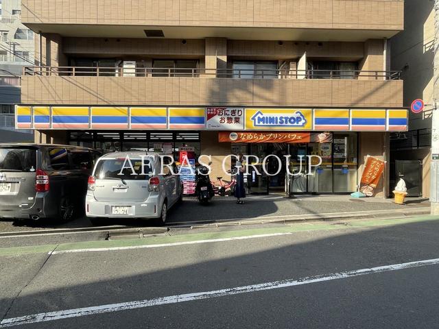 コンビニ　ミニストップ 渋谷桜丘店（コンビニ）まで3m