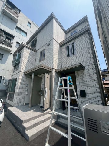 アレスハイム武庫之荘 B棟の外観写真