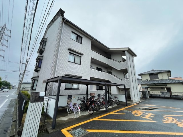 西谷第5ハイツの外観写真