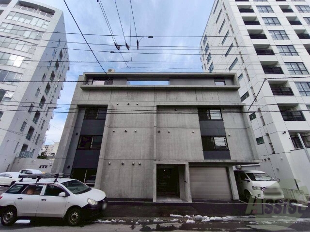 建物外観　中央区大通西２２「ＭＡＲＵＹＡＭＡ　ＲＨ　ＨＩＬＬＳ」