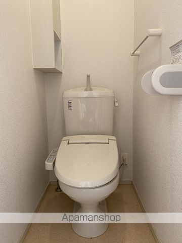 シャイン・ワンのトイレ写真