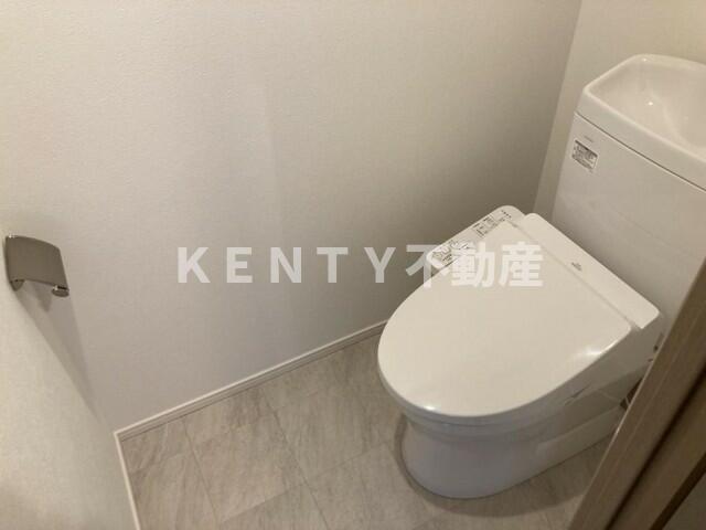 トイレ　ゆったりとした空間のトイレです