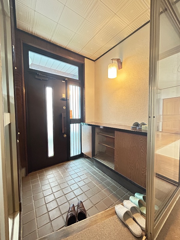 東光12-1貸家の玄関写真