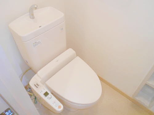 ＪＲ山陽本線 瀬野駅 徒歩17分 2階建 築21年のトイレ写真