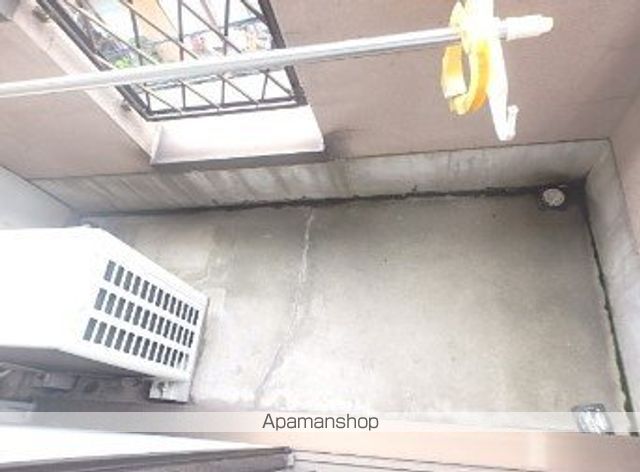 ＪＲ常磐線 綾瀬駅 徒歩10分 5階建 築33年の内装写真