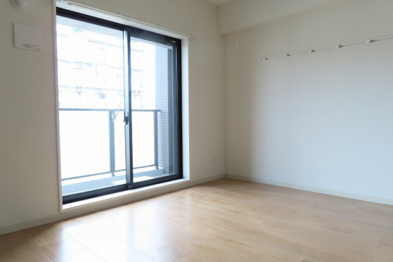 Villa Oasis Ujinaの居間写真