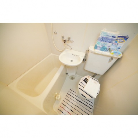 カサヴェール片岡2のトイレ写真