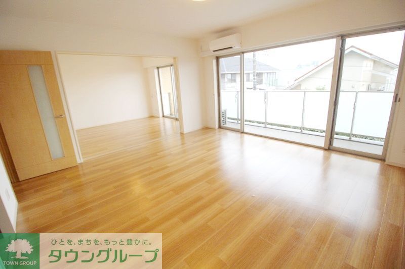 居室・リビング　同タイプ別部屋写真
