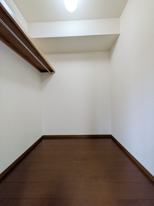 収納　図面と現状に相違がある場合には現状を優先