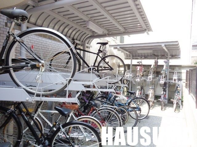 駐車場　駐輪場