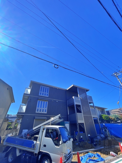 建物外観　外観（建設中）