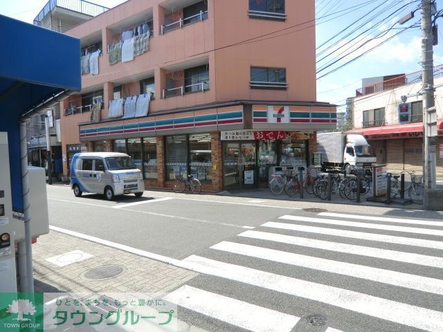 コンビニ　セブンイレブン（コンビニ）まで430m