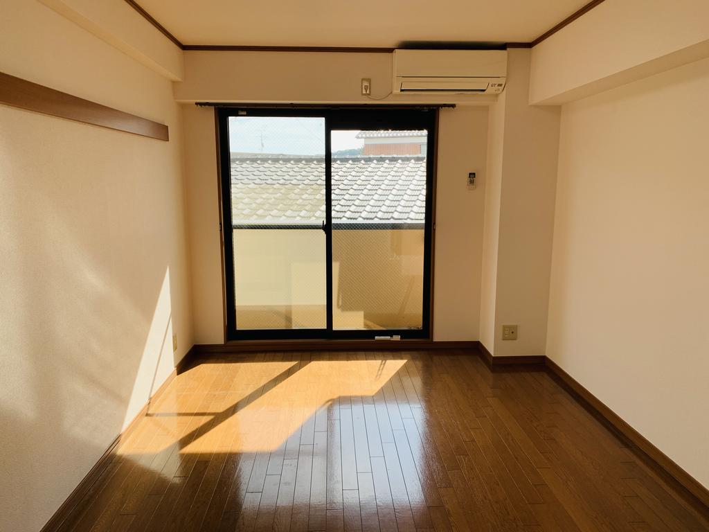 パークヒルズ上ノ台Aの内装写真