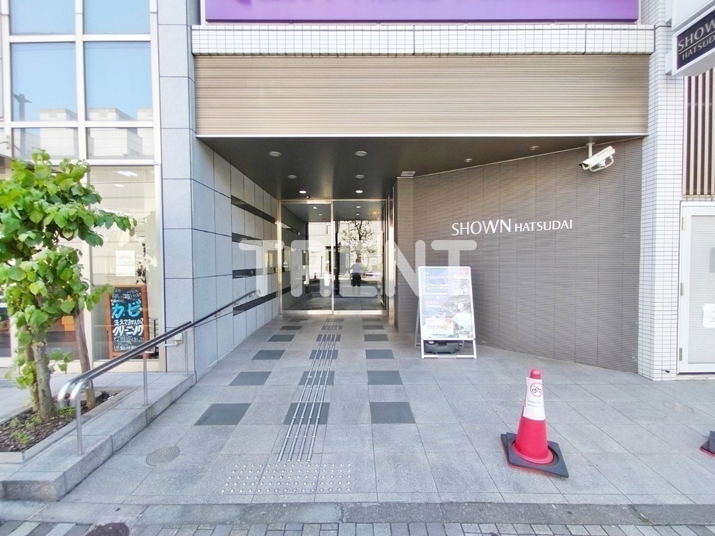 ショーウン初台の外観写真