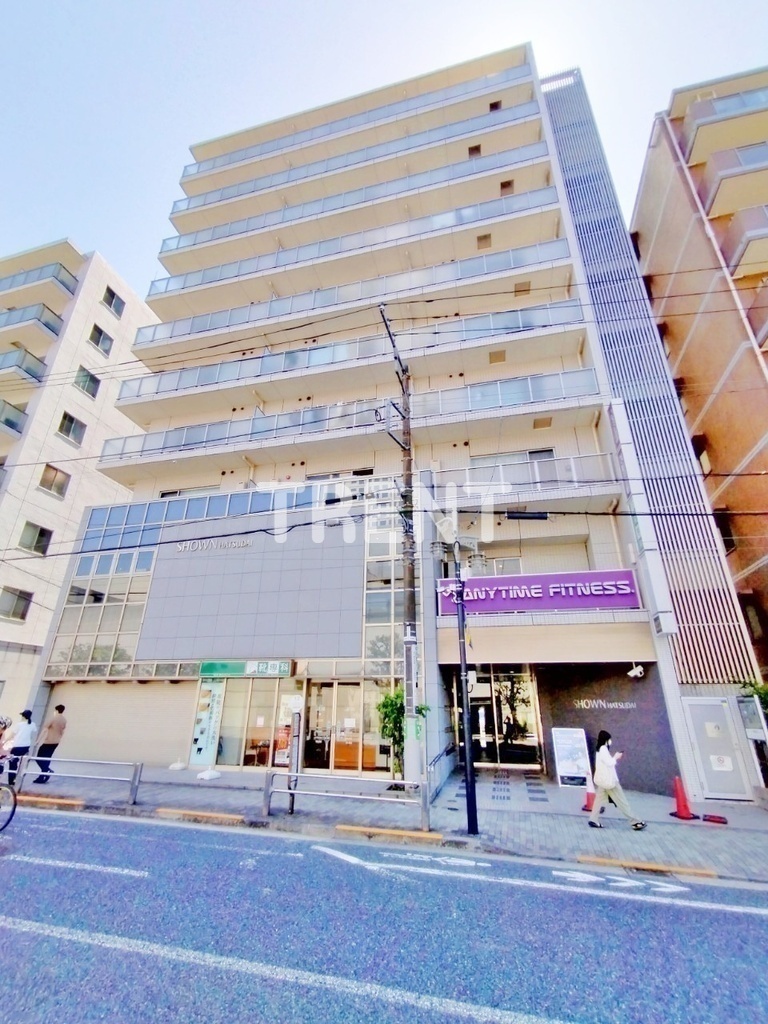 ショーウン初台の外観写真