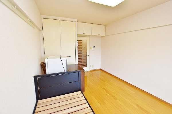 居室・リビング　★洋室7.1帖★