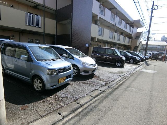 駐車場　外観・共有部分