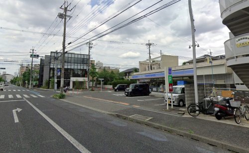 コンビニ　ローソン（コンビニ）まで3745m