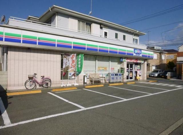 コンビニ　スリーエフ茅ヶ崎本村店（コンビニ）まで744m
