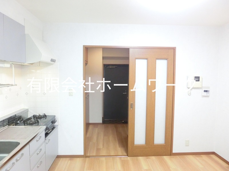 ポポラーレの居間写真
