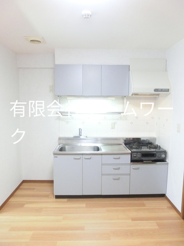 ポポラーレのキッチン写真