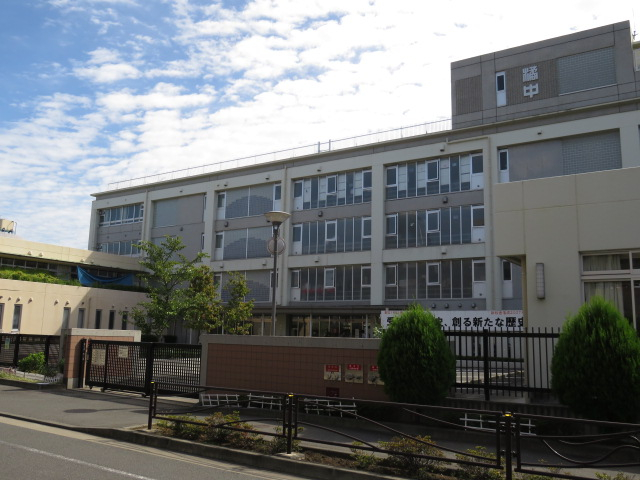 中学校　橘中学校（中学校）まで1110m