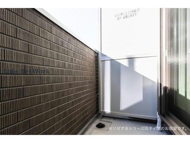 バルコニー　イメージ（同社施工事例）