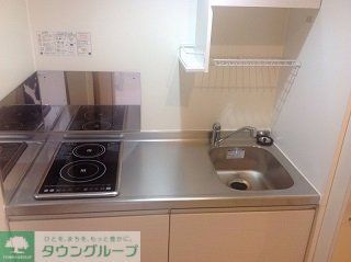 キッチン　設備・仕様は号室により異なる為、現況を優先致します。