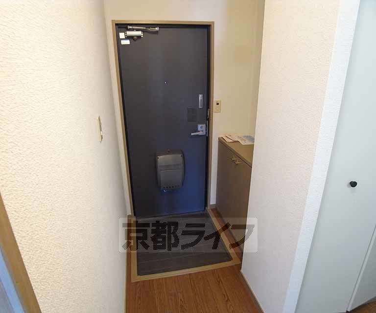 メゾン雲母坂の玄関写真