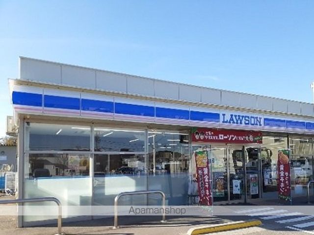 コンビニ　ローソン富山萩原店（コンビニ）まで750m