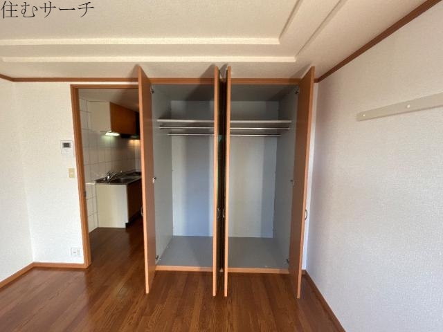 収納　クローゼット