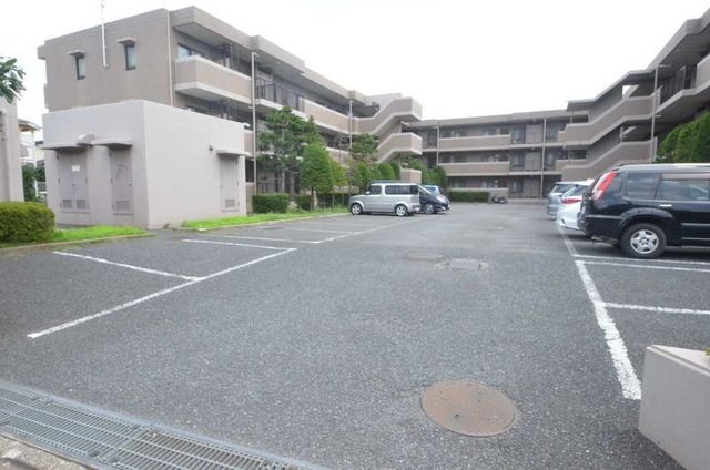 駐車場　☆駐車場☆