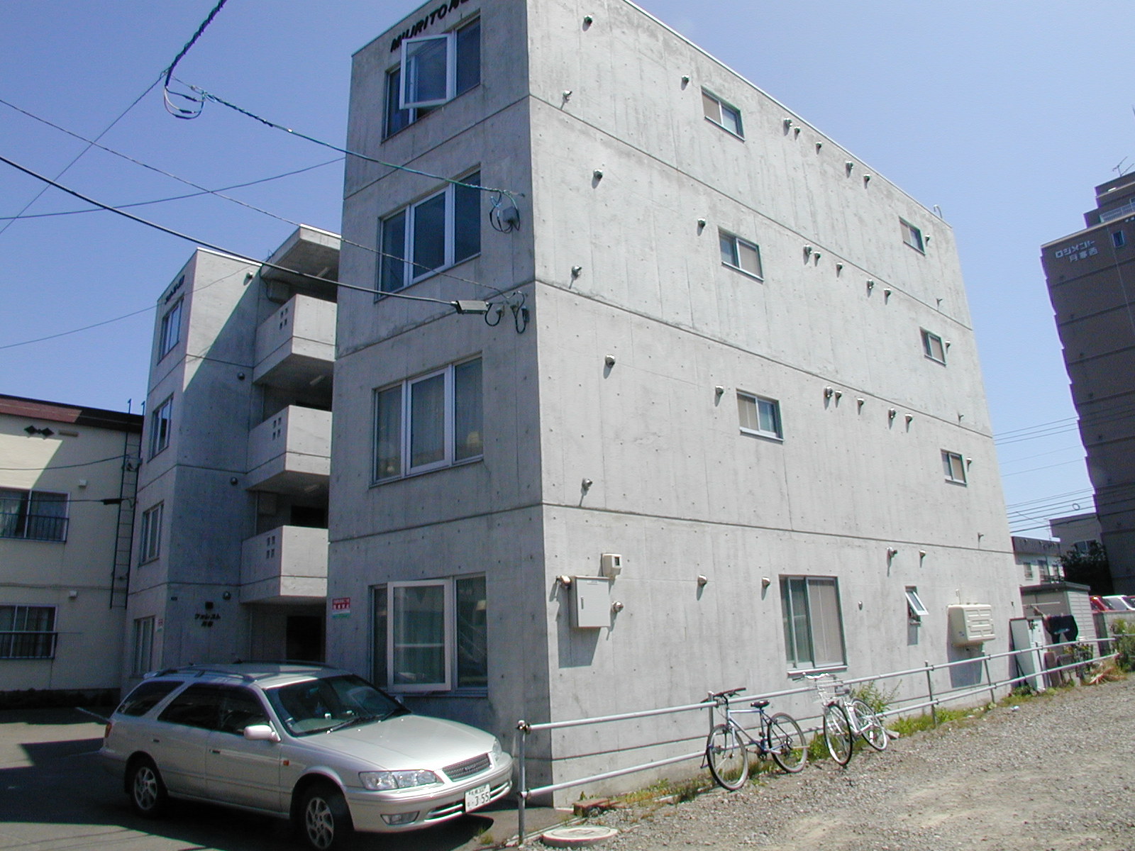 北海道札幌市豊平区月寒西一条３（マンション）の賃貸物件の外観